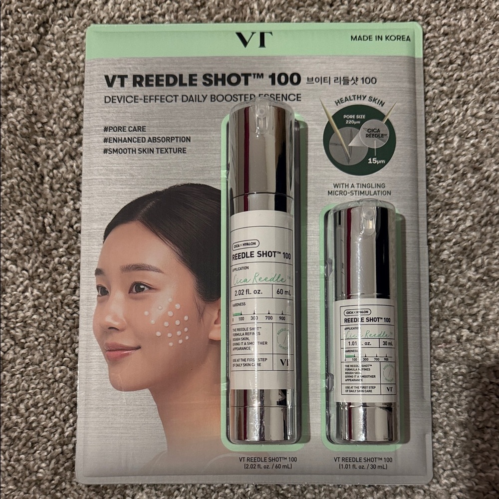 VT REEDLE SHOT 100 Daily Booster Essence - Silver and Green
